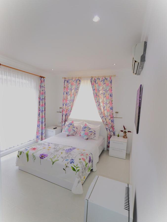 Denizkizi Butik Otel Küçükkuyu Exterior foto